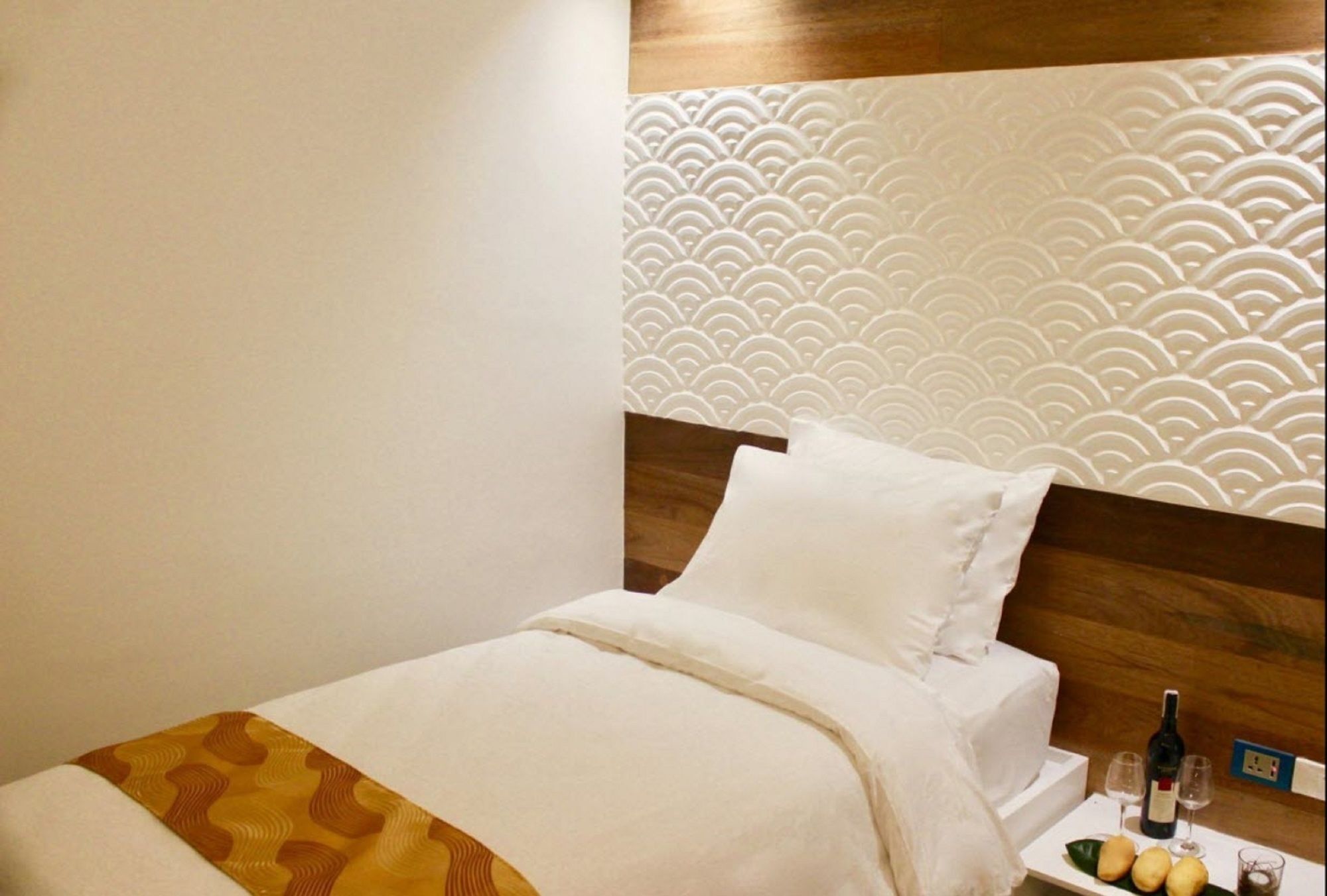 Oyo 609 G Executive Hotel And Spa Boracay Manoc-Manoc Экстерьер фото