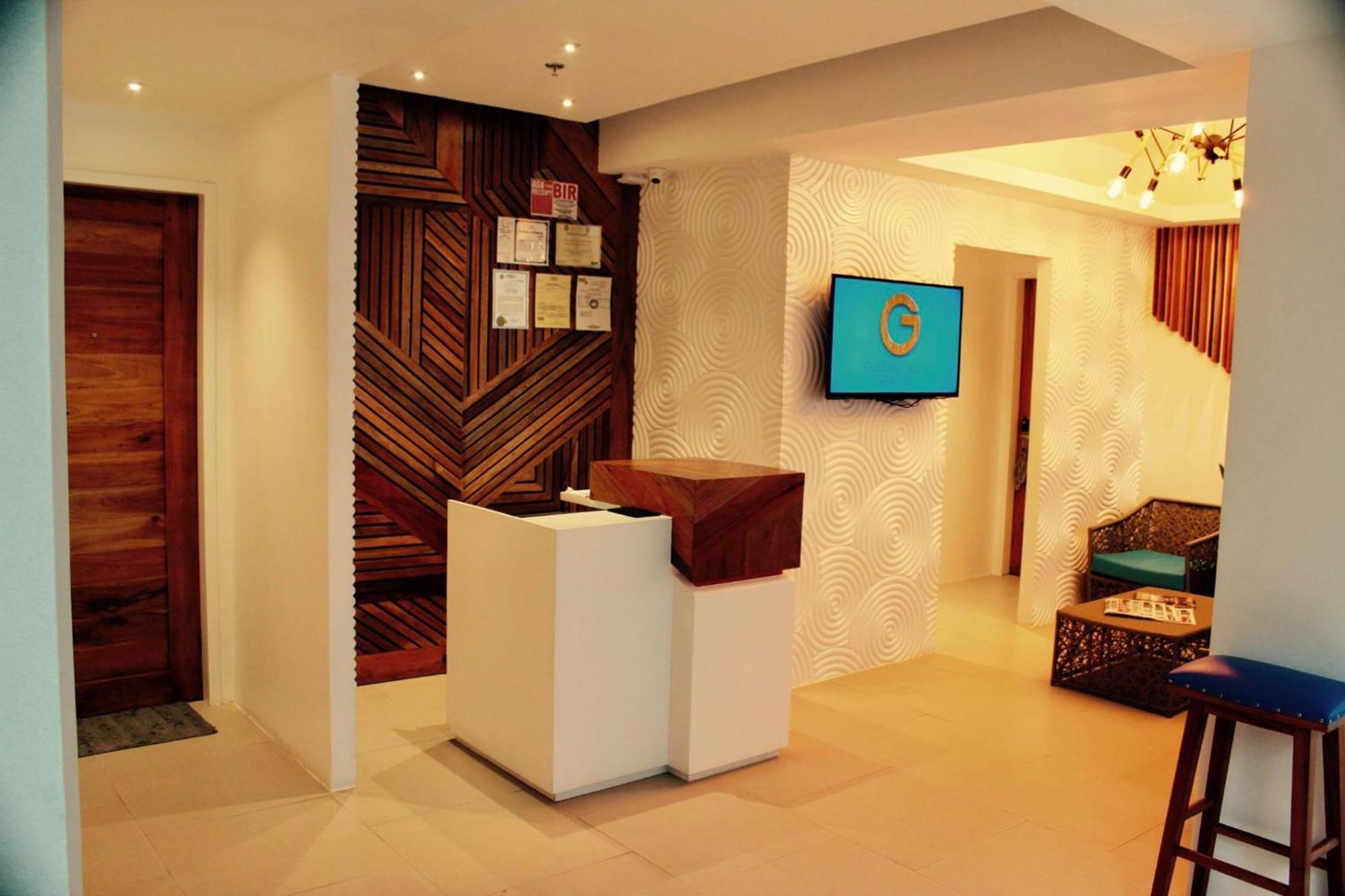 Oyo 609 G Executive Hotel And Spa Boracay Manoc-Manoc Экстерьер фото